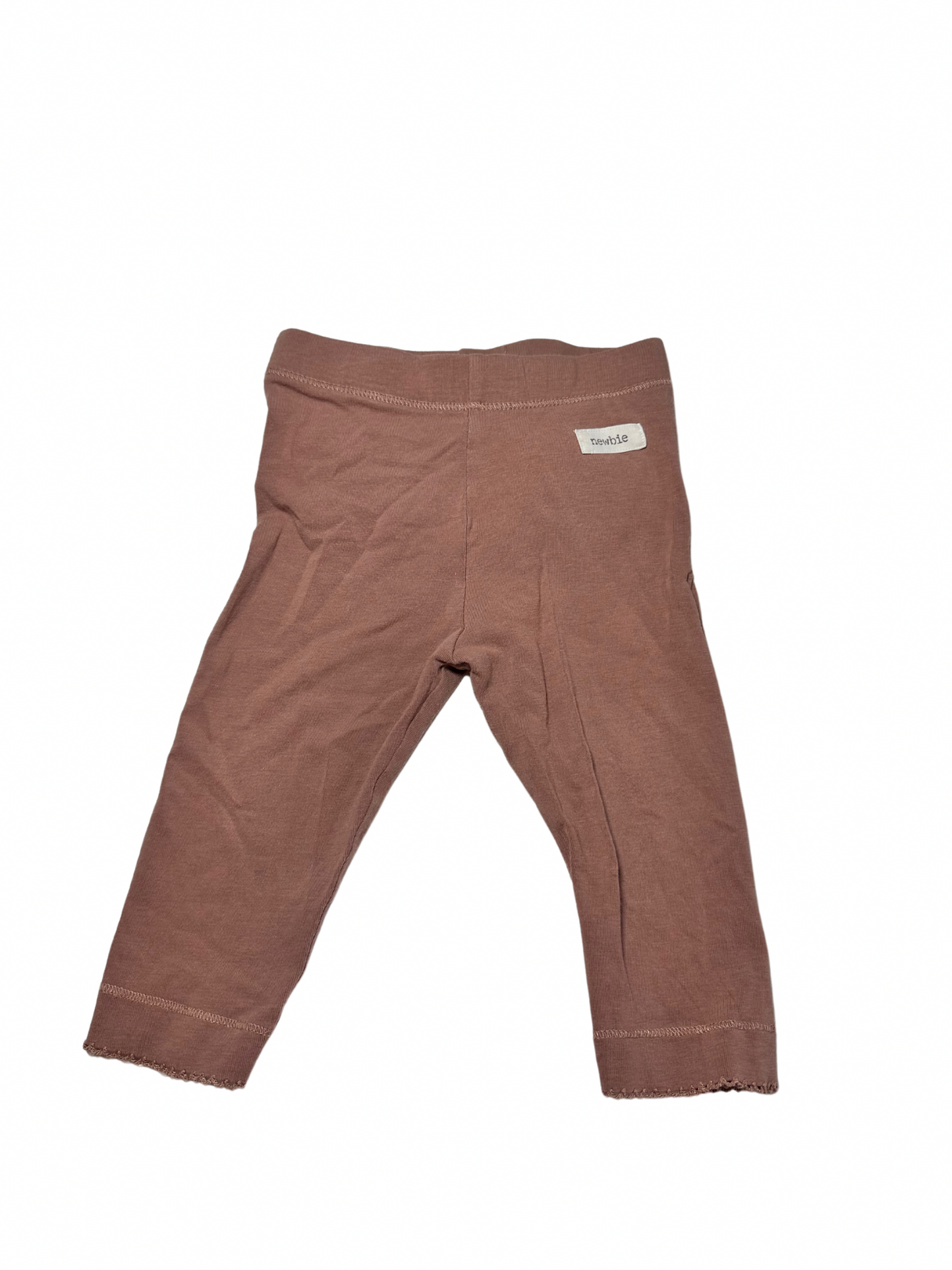 Brune leggings med flæser på numsen